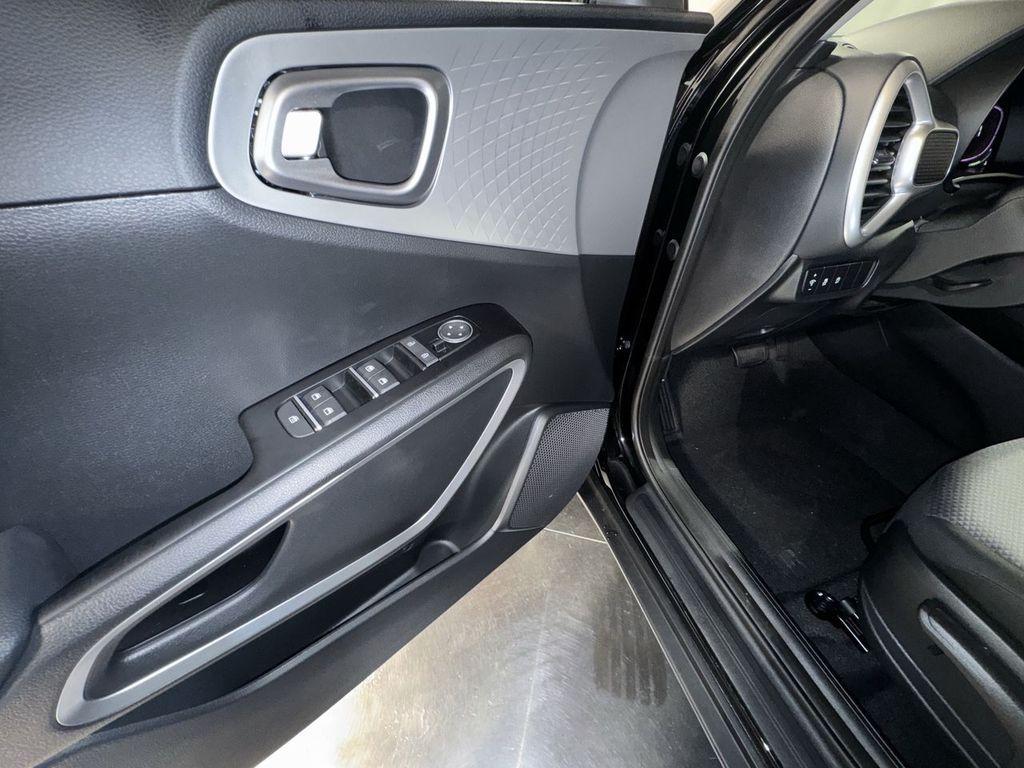 new 2025 Kia Soul car, priced at $21,818