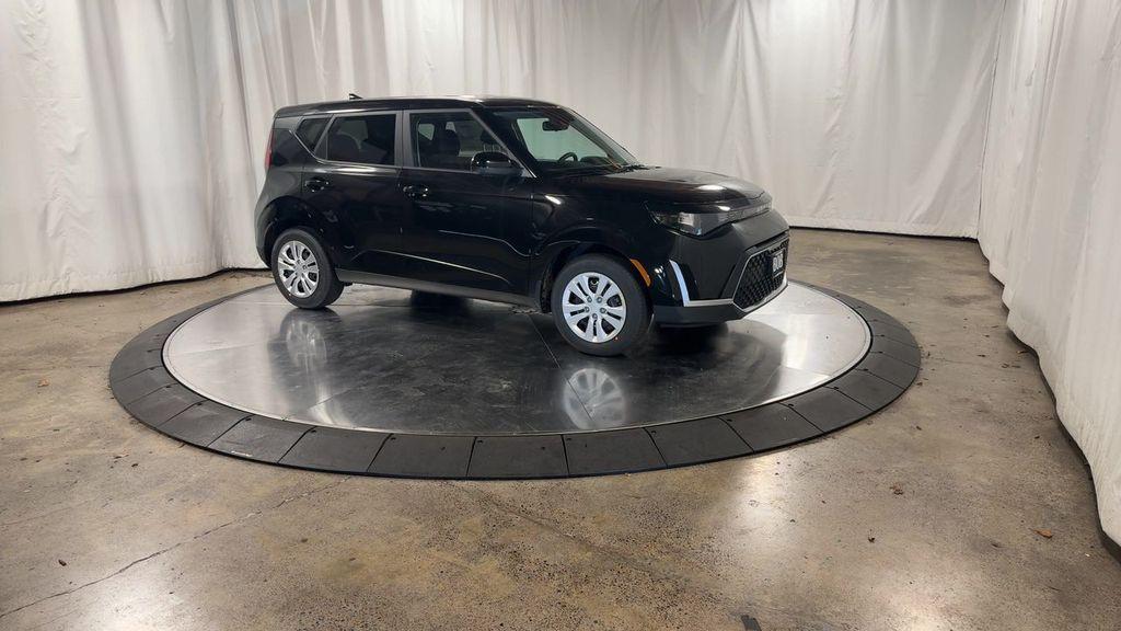 new 2025 Kia Soul car, priced at $21,818