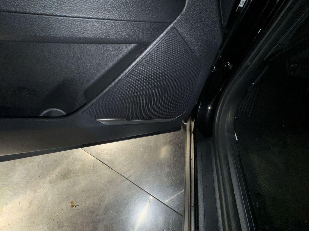 new 2025 Kia Sportage Hybrid car, priced at $30,455