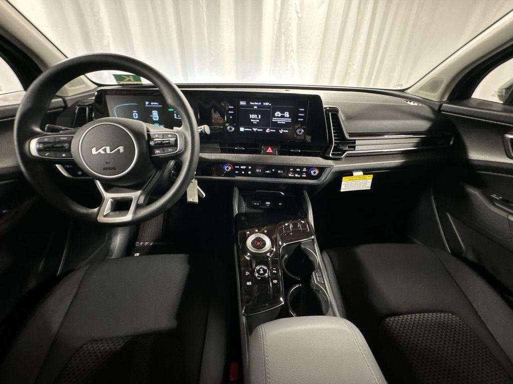 new 2025 Kia Sportage Hybrid car, priced at $30,455