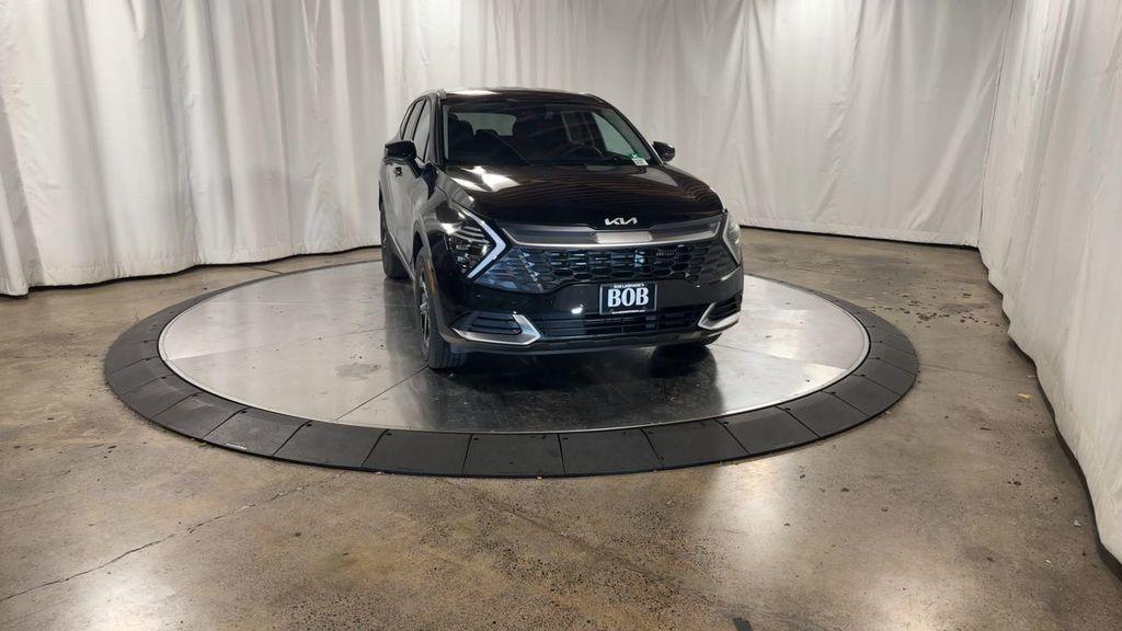 new 2025 Kia Sportage Hybrid car, priced at $30,455