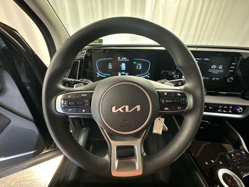 new 2025 Kia Sportage Hybrid car, priced at $30,455
