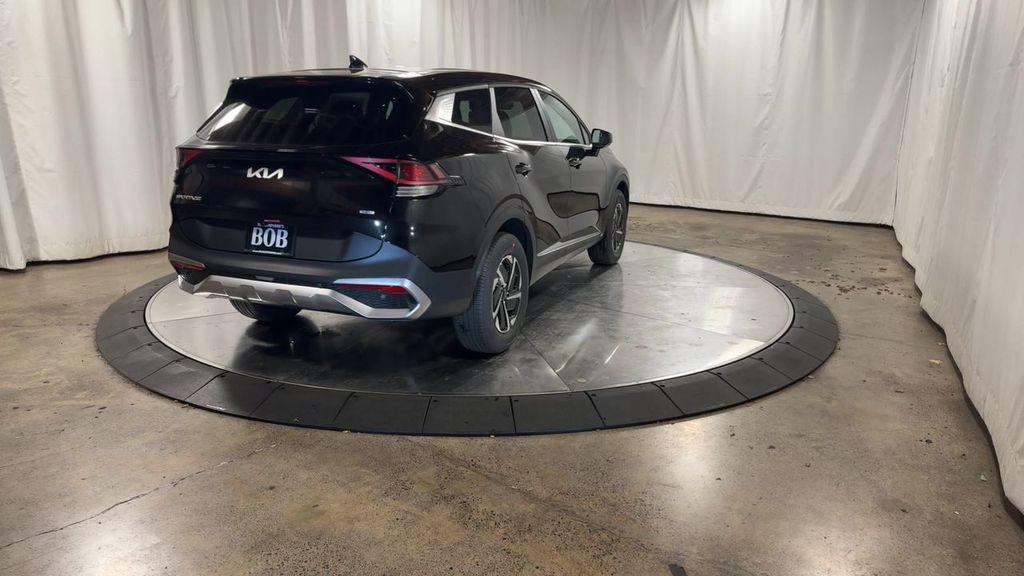 new 2025 Kia Sportage Hybrid car, priced at $30,455