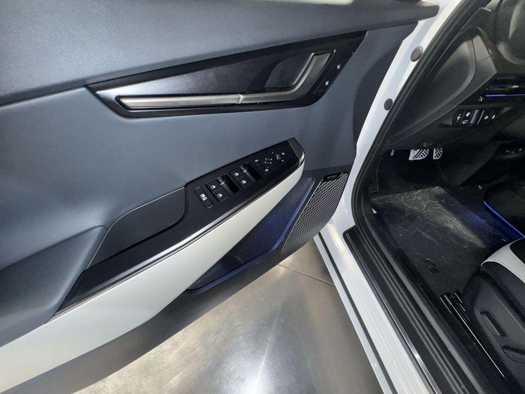 new 2025 Kia EV6 car, priced at $54,341