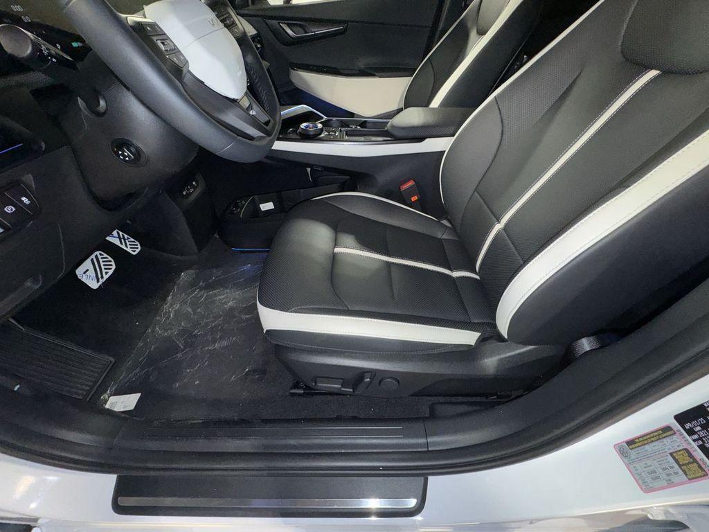 new 2025 Kia EV6 car, priced at $54,341