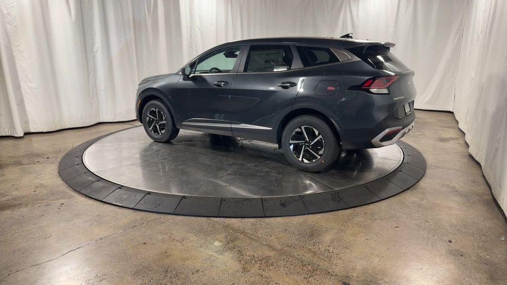 new 2025 Kia Sportage Hybrid car, priced at $32,124