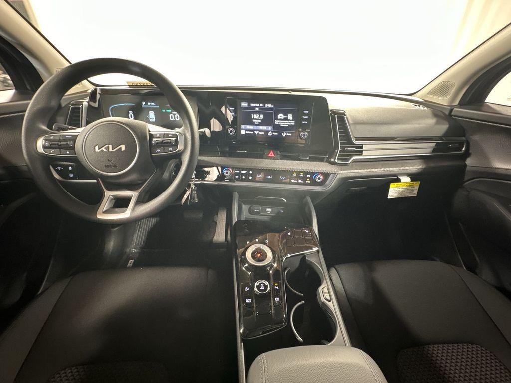 new 2025 Kia Sportage Hybrid car, priced at $32,124