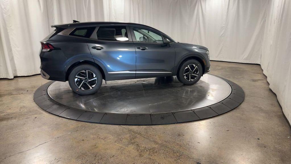 new 2025 Kia Sportage Hybrid car, priced at $32,124