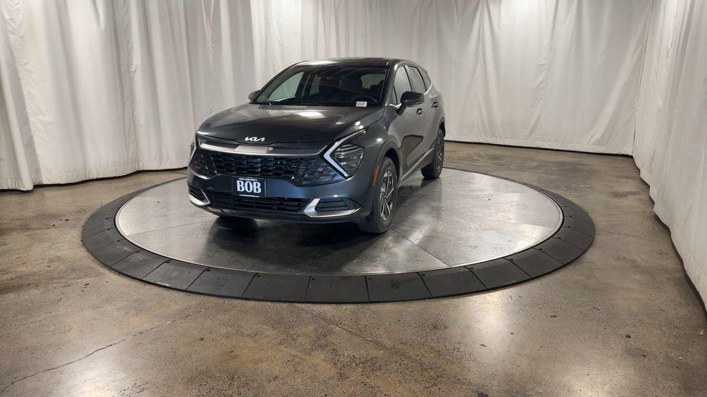 new 2025 Kia Sportage Hybrid car, priced at $32,124