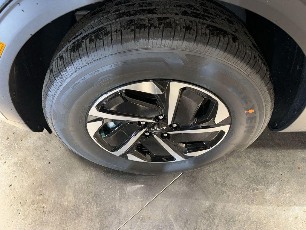 new 2025 Kia Sportage Hybrid car, priced at $32,124