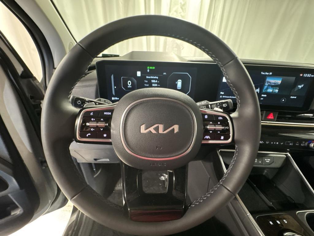 new 2026 Kia Carnival Hybrid car, priced at $52,074