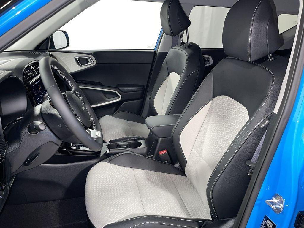 used 2023 Kia Soul car, priced at $21,658