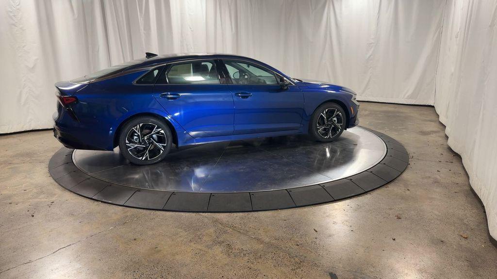 new 2025 Kia K5 car, priced at $31,709