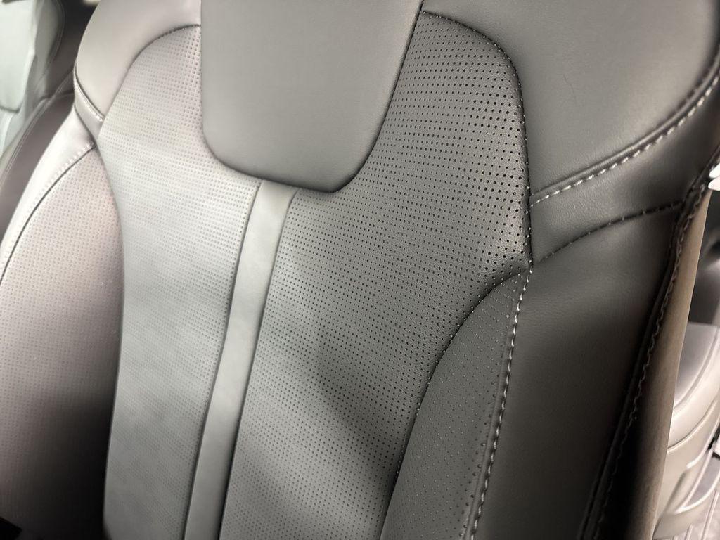 new 2025 Kia Sorento car, priced at $43,314
