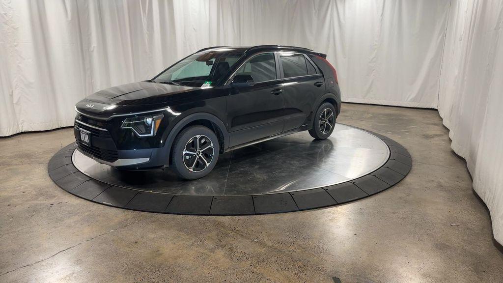 new 2025 Kia Niro car, priced at $27,497