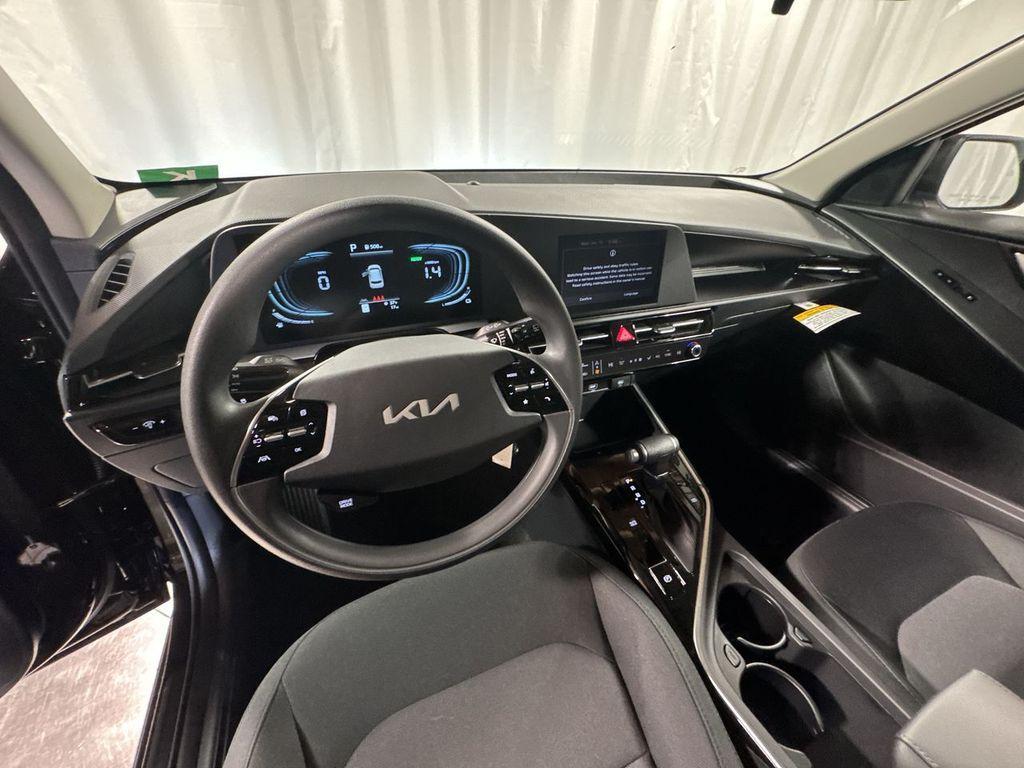 new 2025 Kia Niro car, priced at $27,497