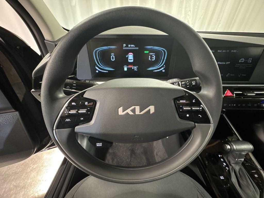 new 2025 Kia Niro car, priced at $27,497