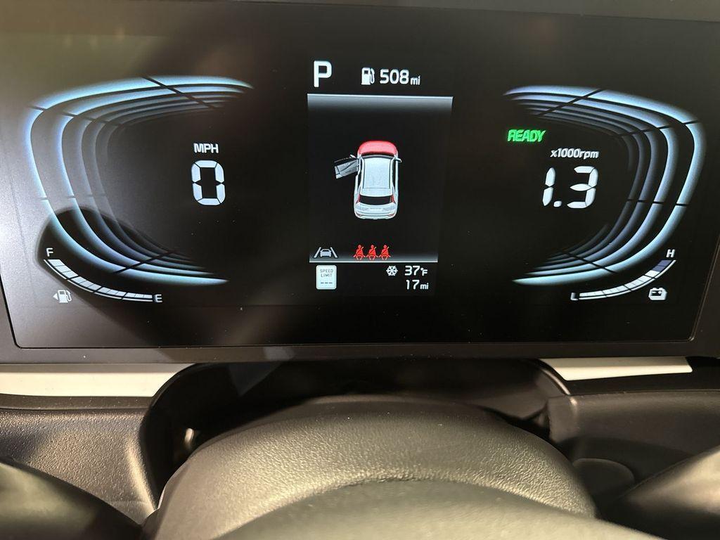 new 2025 Kia Niro car, priced at $27,497