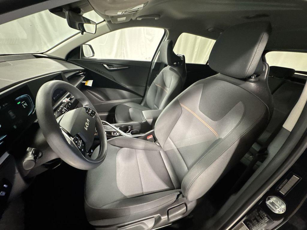 new 2025 Kia Niro car, priced at $27,497