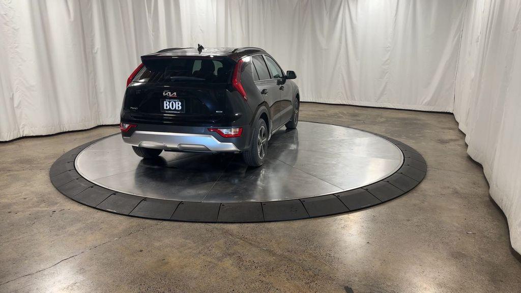 new 2025 Kia Niro car, priced at $27,497