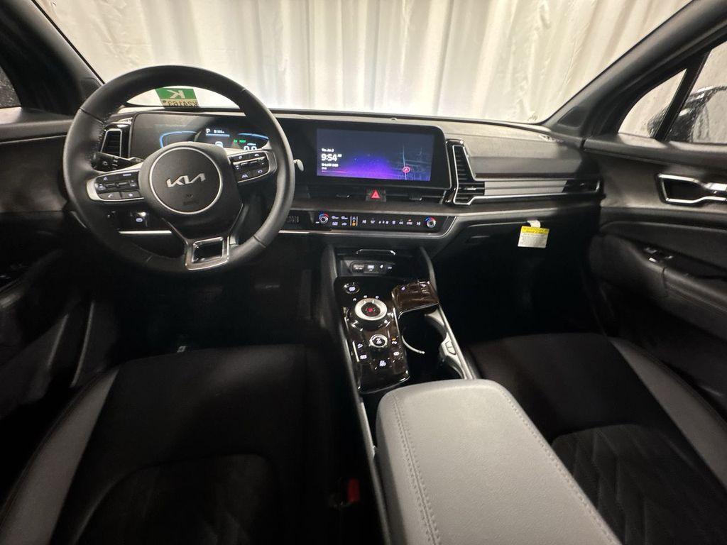 new 2025 Kia Sportage Plug-In Hybrid car, priced at $41,268