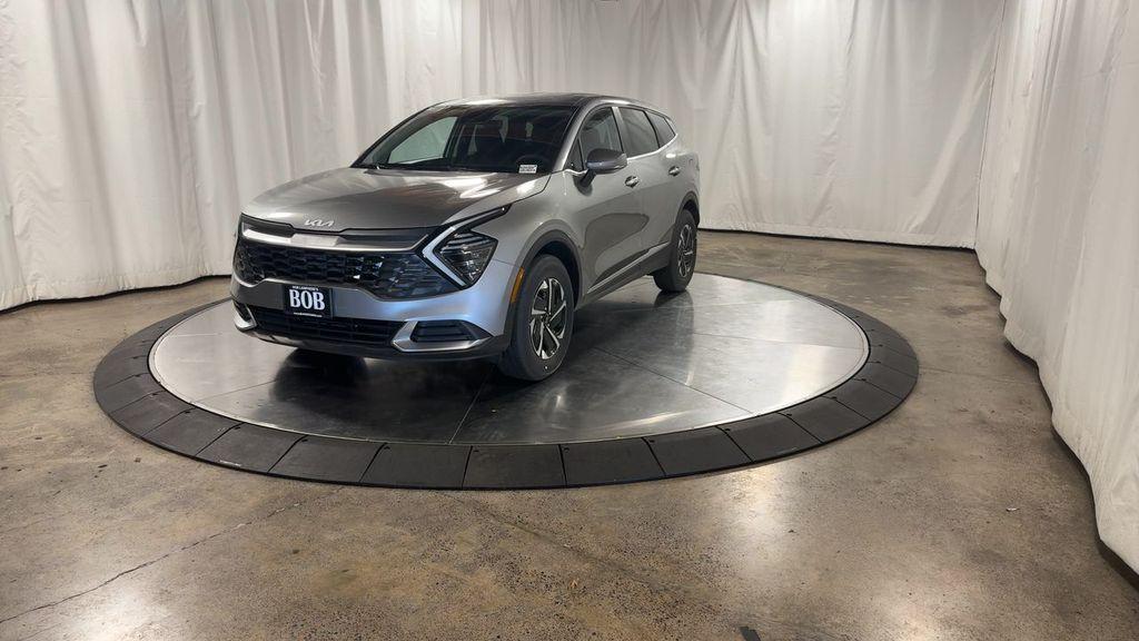new 2025 Kia Sportage Hybrid car, priced at $30,455