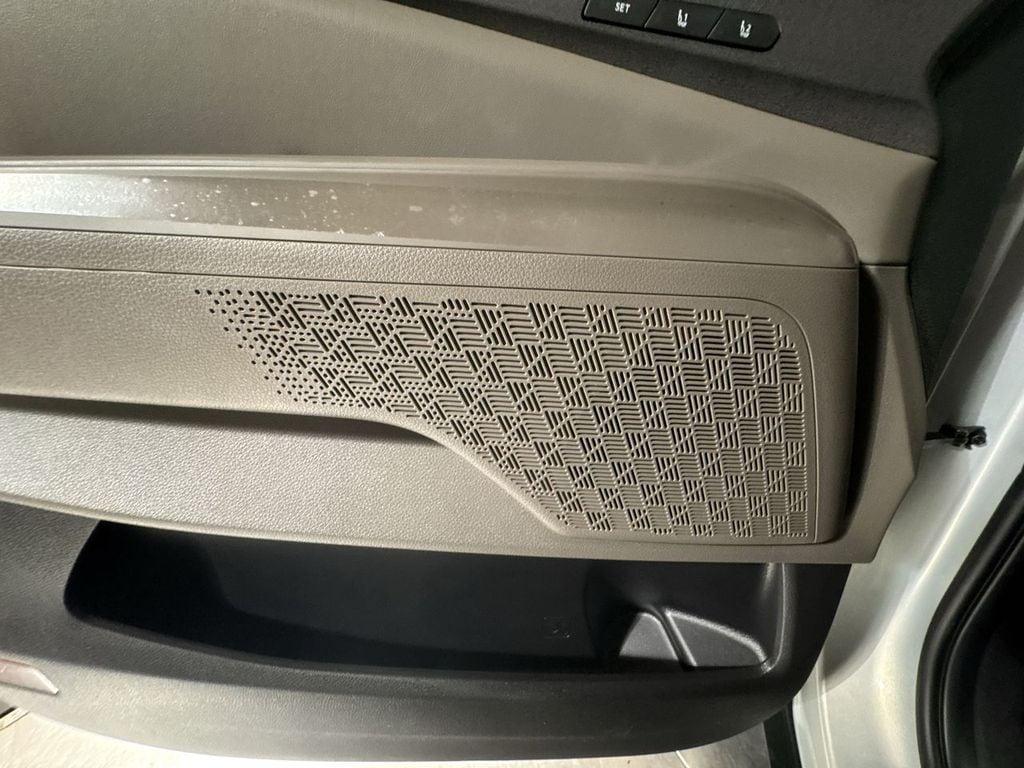 new 2026 Kia Carnival Hybrid car, priced at $42,819