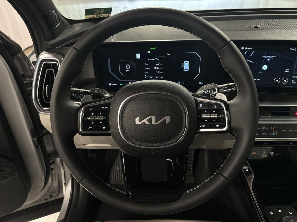 new 2025 Kia Sorento Hybrid car, priced at $44,276