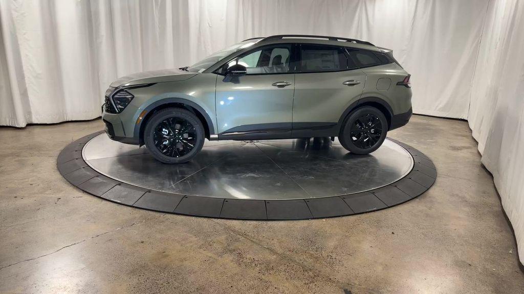new 2025 Kia Sportage Plug-In Hybrid car, priced at $45,100