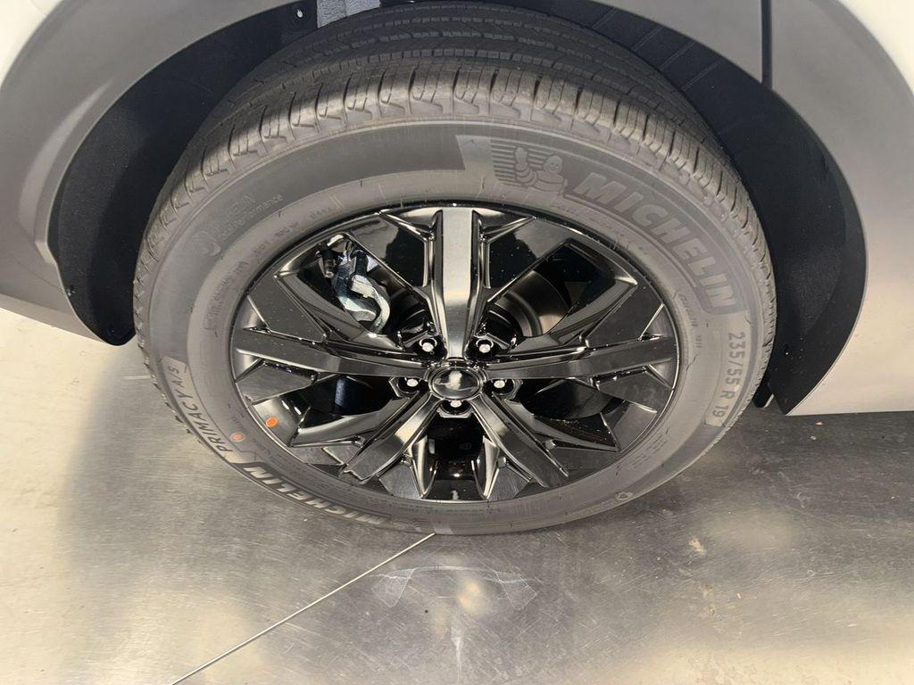 new 2025 Kia Sportage Plug-In Hybrid car, priced at $41,483