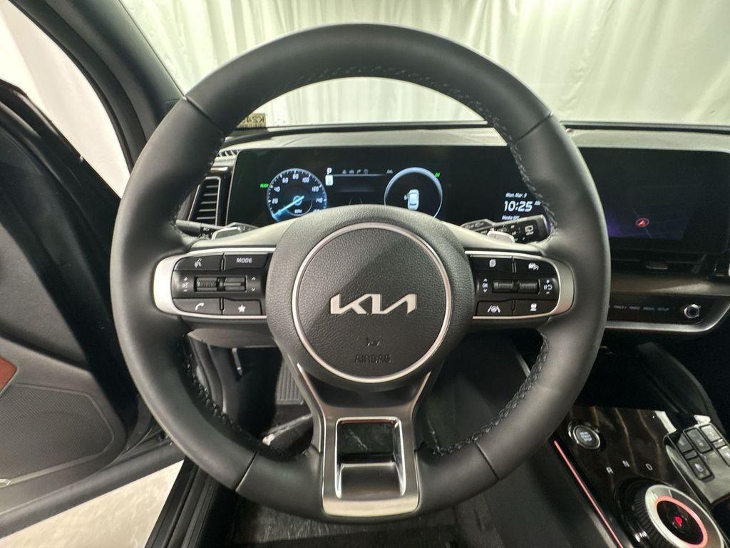 new 2025 Kia Sportage Hybrid car, priced at $39,788