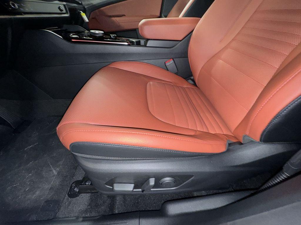 new 2025 Kia Sportage Hybrid car, priced at $39,788