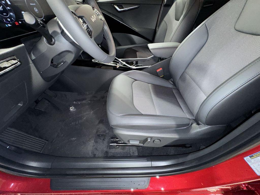 new 2025 Kia Niro EV car, priced at $34,200