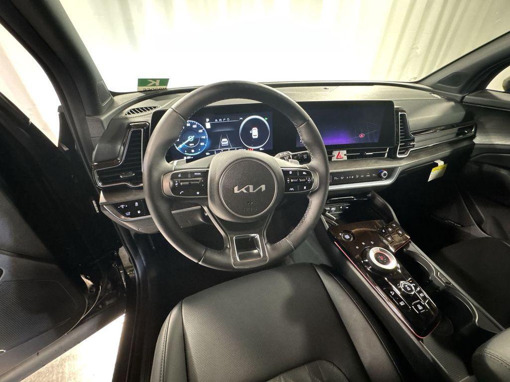 new 2025 Kia Sportage Plug-In Hybrid car, priced at $45,042