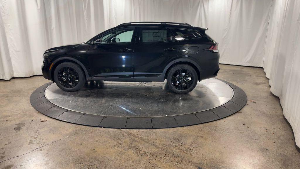 new 2025 Kia Sportage Plug-In Hybrid car, priced at $45,042