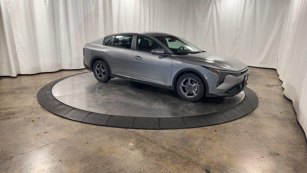 new 2025 Kia K4 car, priced at $23,682
