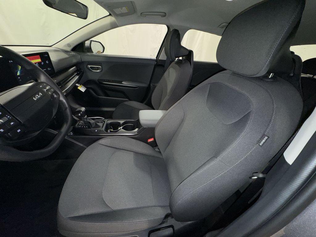 new 2025 Kia K4 car, priced at $23,682