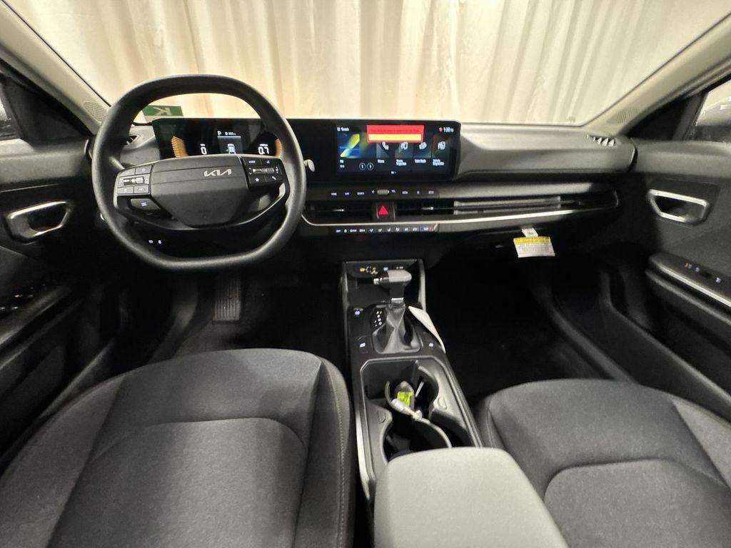 new 2025 Kia K4 car, priced at $23,682