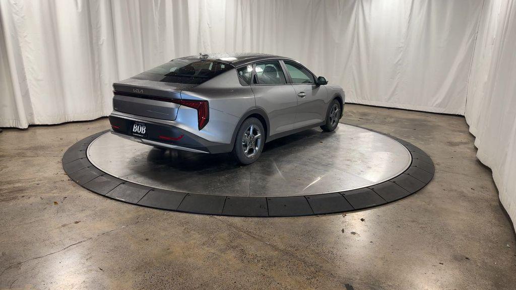 new 2025 Kia K4 car, priced at $23,682