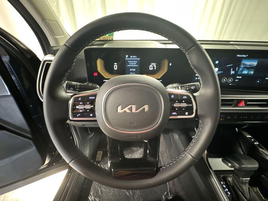 new 2025 Kia Sorento car, priced at $37,271