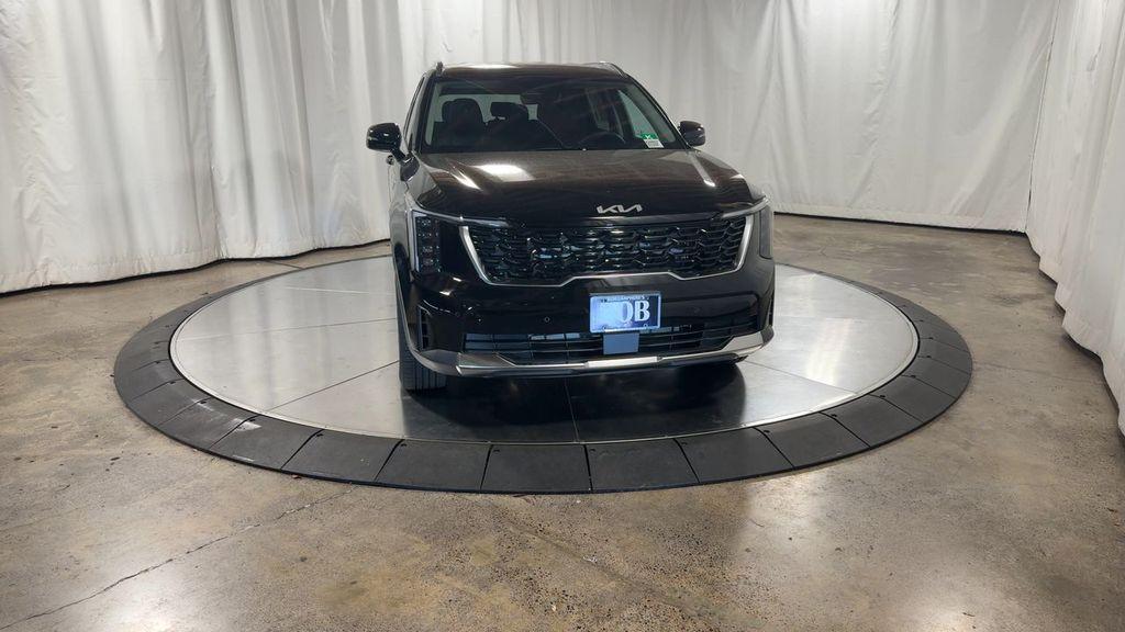 new 2025 Kia Sorento car, priced at $37,271