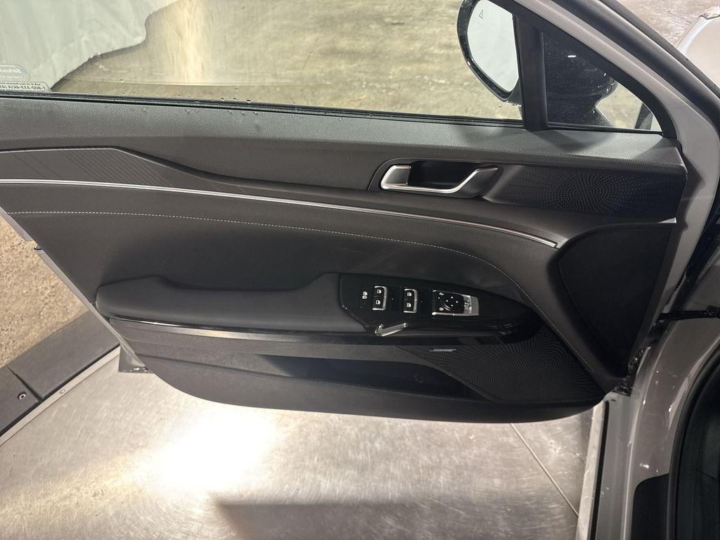 new 2025 Kia K5 car, priced at $30,630