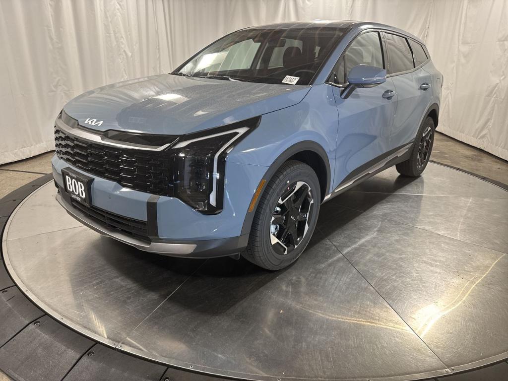 new 2026 Kia Sportage Hybrid car, priced at $33,665