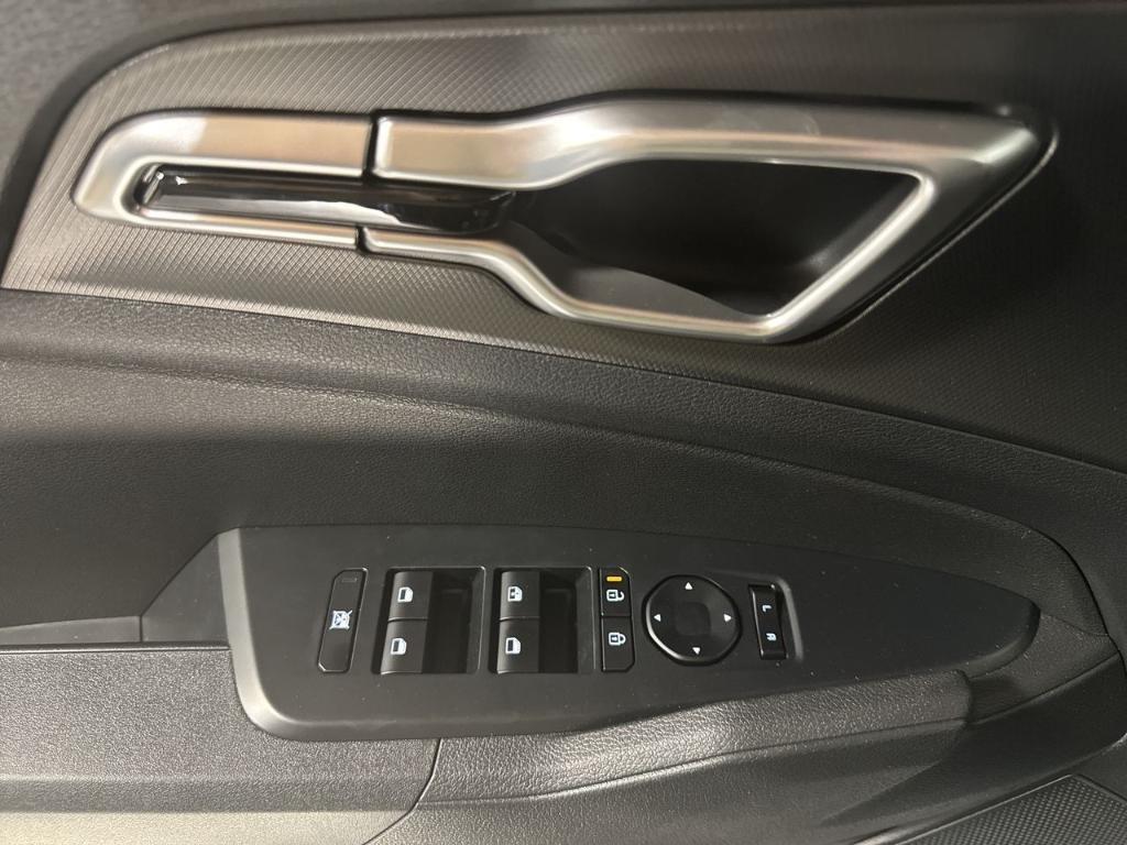 new 2026 Kia Sportage Hybrid car, priced at $32,640