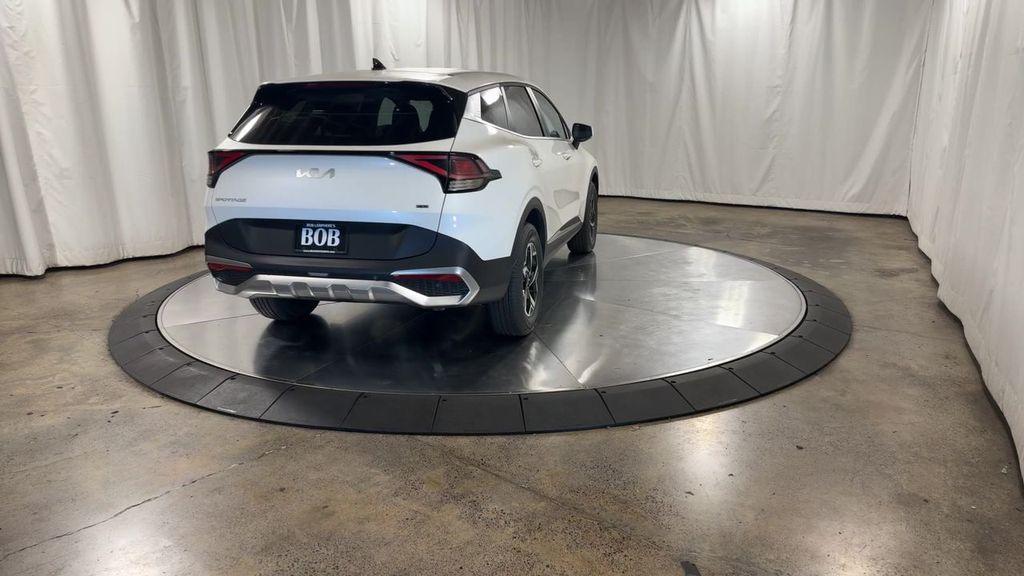 new 2025 Kia Sportage car, priced at $27,712