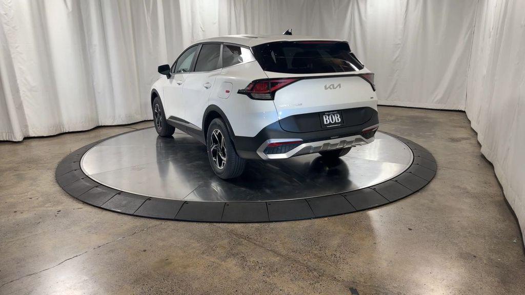 new 2025 Kia Sportage car, priced at $27,712