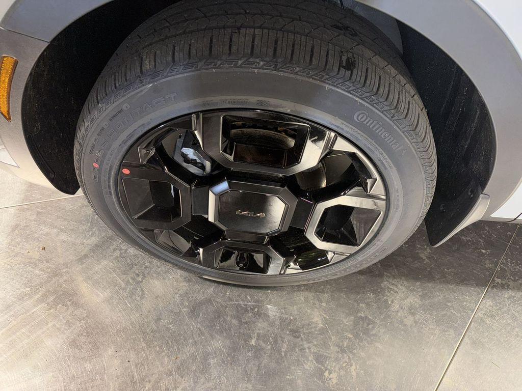 new 2025 Kia Sorento car, priced at $47,501