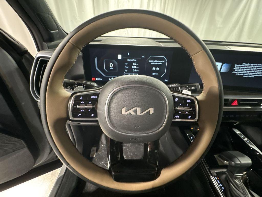 new 2025 Kia Sorento car, priced at $47,501