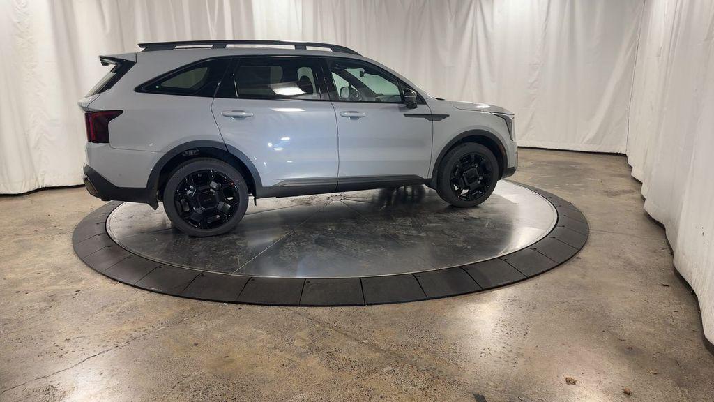 new 2025 Kia Sorento car, priced at $47,501