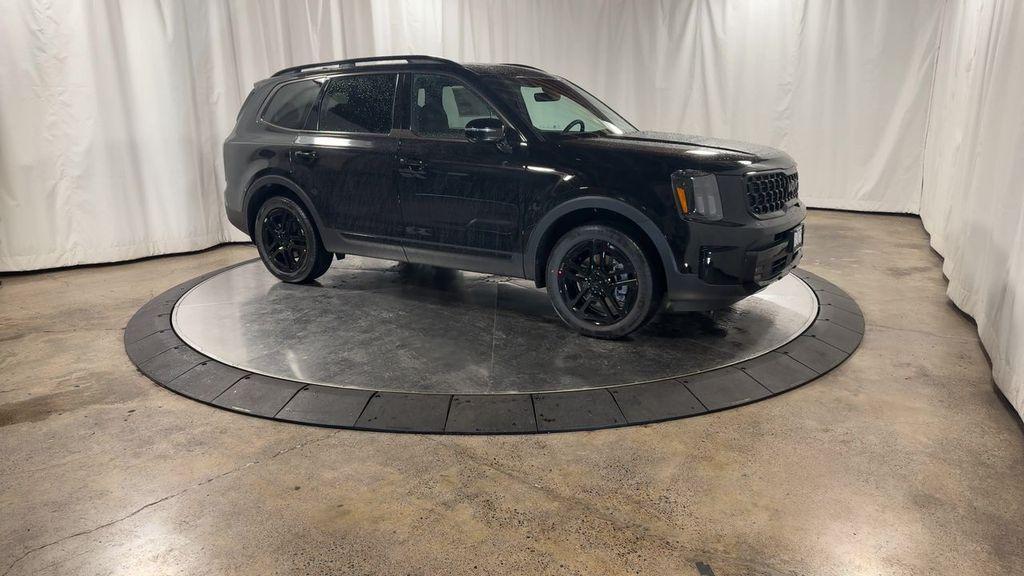 new 2025 Kia Telluride car, priced at $50,026